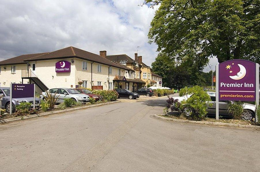 Premier Inn Premier Inn Bagshot Dış mekan fotoğraf